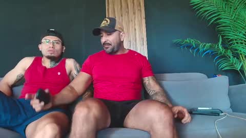 Snapshot of thestraightroom chatting on 10, 4, 2026 thestraightroom online show from 10, 4, 2026