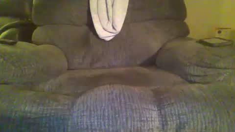 Snapshot of thethril1990 chatting on 15, 3, 2026 Thethrill online show from 15, 3, 2026