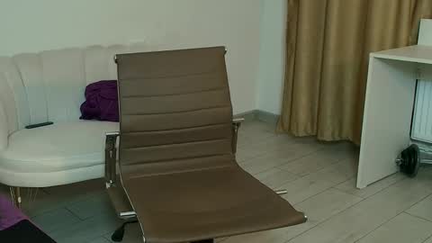 Snapshot of thetopalex chatting on 8, 2, 2026 TheTopAlex online show from 8, 2, 2026