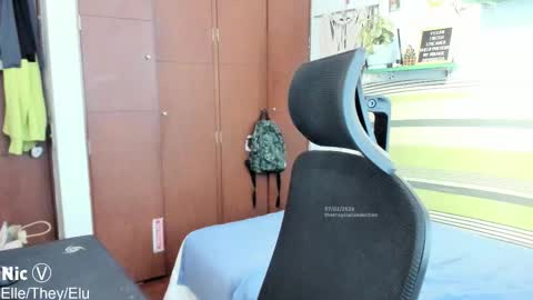 Snapshot of thetropicalseduction chatting on 7, 2, 2026 Nicole online show from 7, 2, 2026