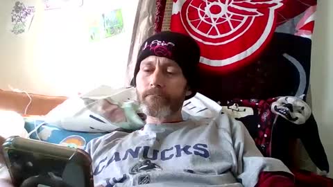 Snapshot of theycallmemellowthebreeze chatting on 25, 2, 2025 mellow online show from 25, 2, 2025