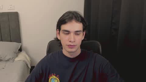 thiaan__ online show from 29, 12, 2024