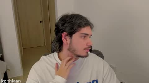 thiaan__ online show from 22, 9, 2025