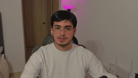 thiaan__ online show from 7, 8, 2026