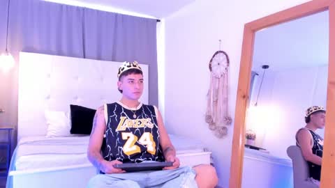 Snapshot of thiago_2003_ chatting on 1, 4, 2026 Thiago online show from 1, 4, 2026