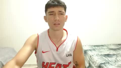 thiago_deseo69 online show from 1, 7, 2026