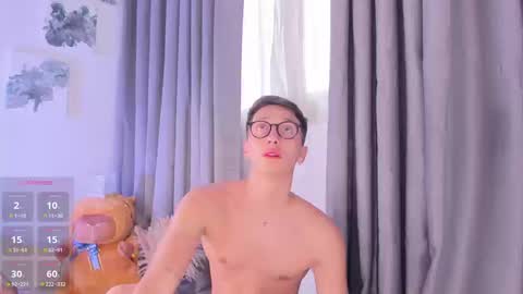 SanThiago online show from 12, 9, 2025