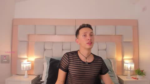 SanThiago online show from 17, 3, 2026