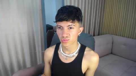 Snapshot of thiago_khet chatting on 22, 4, 2026 Thiago Khet online show from 22, 4, 2026