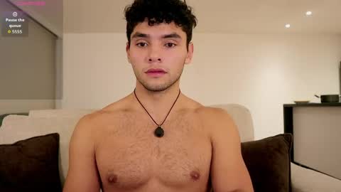 Snapshot of thiago_l chatting on 5, 5, 2026 Just Thiago online show from 5, 5, 2026