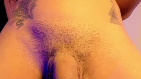 thiago_n_sam online show from 10, 4, 2026