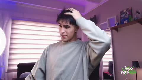 Snapshot of thiago_rockwell chatting on 4, 3, 2025 Thiago online show from 4, 3, 2025