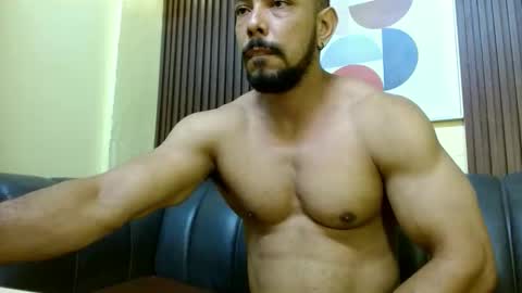 Snapshot of thiago_summers chatting on 20, 4, 2026 Thiago Summers online show from 20, 4, 2026