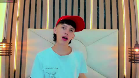 Snapshot of thiago_twink38 chatting on 24, 4, 2026 thiago_twink38 online show from 24, 4, 2026