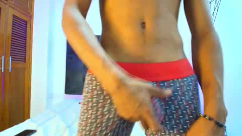 Snapshot of thiago_vegaa chatting on 30, 10, 2025    online show from 30, 10, 2025