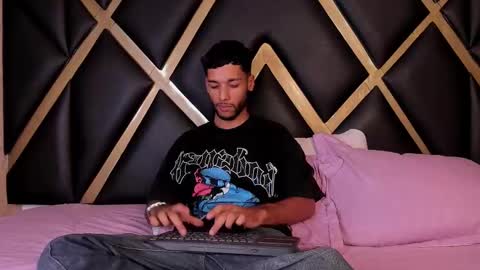 Snapshot of thiagoferreti_ chatting on 24, 3, 2026 ThiagoFerreti online show from 24, 3, 2026