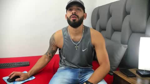 Snapshot of thiagomez17 chatting on 30, 3, 2026 Thia Gomez online show from 30, 3, 2026