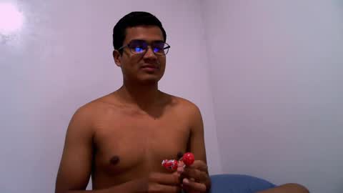 Snapshot of thiagovega_ chatting on 20, 4, 2026 thiagovega_ online show from 20, 4, 2026