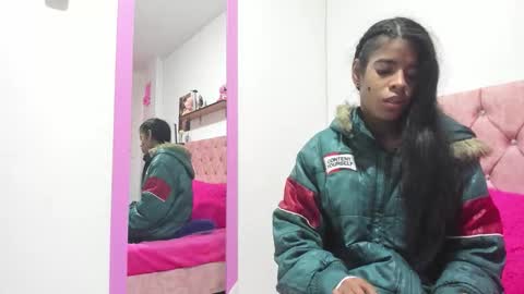 thianahorny online show from 15, 11, 2025