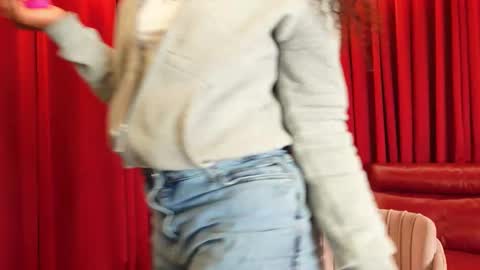 Snapshot of thianalopez chatting on 12, 5, 2026 ThianaLopez online show from 12, 5, 2026