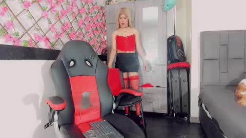 Snapshot of thiara_veky chatting on 7, 1, 2026 Thiara online show from 7, 1, 2026