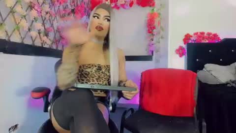 Snapshot of thiara_veky chatting on 31, 7, 2026 Thiara online show from 31, 7, 2026