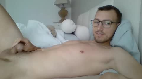 thib9223 online show from 2, 4, 2026