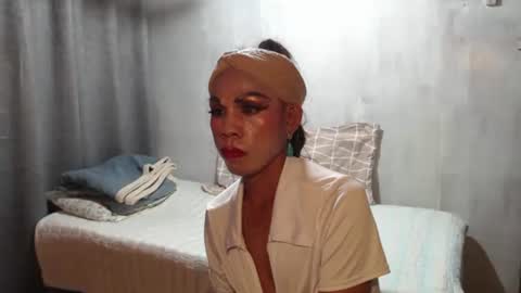 Snapshot of thick_bigcock13 chatting on 16, 4, 2026 gil online show from 16, 4, 2026