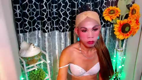 Snapshot of thick_bigcock13 chatting on 20, 6, 2026 gil online show from 20, 6, 2026