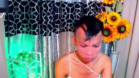 Snapshot of thick_bigcock13 chatting on 9, 7, 2026 gil online show from 9, 7, 2026