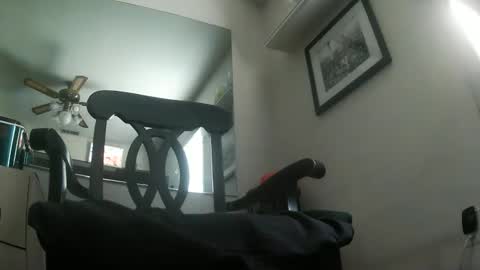 Snapshot of thickcock37 chatting on 19, 3, 2026 Thickcock37 online show from 19, 3, 2026