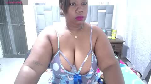 XIOMARA  online show from 24, 1, 2025