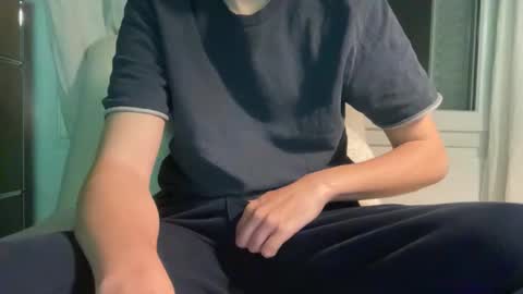 Snapshot of thickerbunny chatting on 4, 4, 2026 thickerbunny online show from 4, 4, 2026