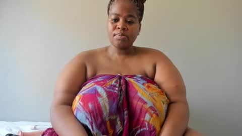 thickleeyanax online show from 14, 2, 2025
