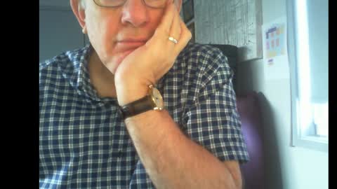 Snapshot of thickmelnik chatting on 8, 12, 2024 James online show from 8, 12, 2024