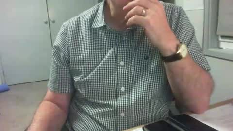 Snapshot of thickmelnik chatting on 26, 12, 2024 James online show from 26, 12, 2024