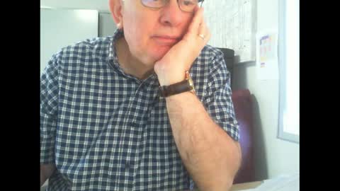 Snapshot of thickmelnik chatting on 30, 12, 2024 James online show from 30, 12, 2024