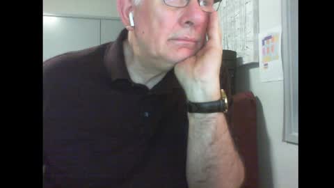 Snapshot of thickmelnik chatting on 20, 1, 2025 James online show from 20, 1, 2025