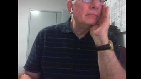 Snapshot of thickmelnik chatting on 31, 1, 2025 James online show from 31, 1, 2025