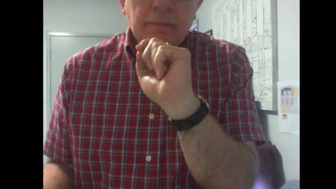 Snapshot of thickmelnik chatting on 19, 2, 2025 James online show from 19, 2, 2025