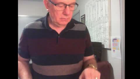 Snapshot of thickmelnik chatting on 11, 3, 2025 James online show from 11, 3, 2025