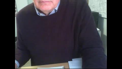 Snapshot of thickmelnik chatting on 30, 9, 2025 James online show from 30, 9, 2025