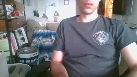 Snapshot of thickty chatting on 25, 4, 2026 thickty online show from 25, 4, 2026