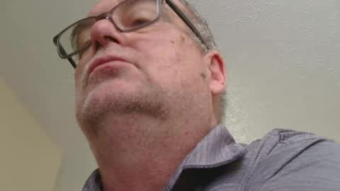 Snapshot of thickwhiteload chatting on 22, 4, 2026 thickwhiteload online show from 22, 4, 2026