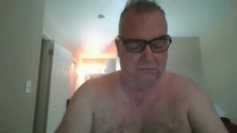 Snapshot of thickwhiteload chatting on 5, 5, 2026 thickwhiteload online show from 5, 5, 2026