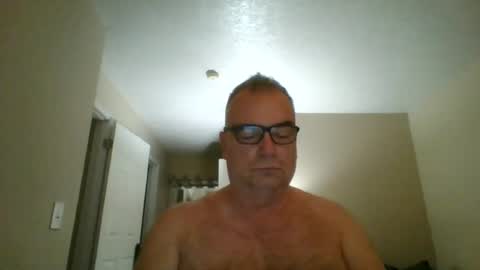 Snapshot of thickwhiteload chatting on 18, 6, 2026 thickwhiteload online show from 18, 6, 2026