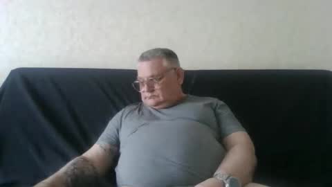 Snapshot of thierrysymp chatting on 13, 4, 2026 Thierrysymp online show from 13, 4, 2026