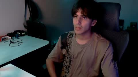 Snapshot of thieves_us chatting on 4, 12, 2024 thieves_us online show from 4, 12, 2024