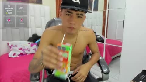 Snapshot of thiiago_collins chatting on 20, 3, 2026 THIAGO COLLINS online show from 20, 3, 2026