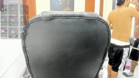 Snapshot of thiiago_collins chatting on 11, 6, 2026 THIAGO COLLINS online show from 11, 6, 2026